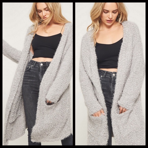 CLEARANCE-FIRM‼️Cuddle with Me Cardigan - Picture 4 of 5